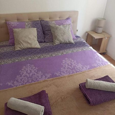 Sleep & Fly - Sarajevo Airport Apartment Exterior foto