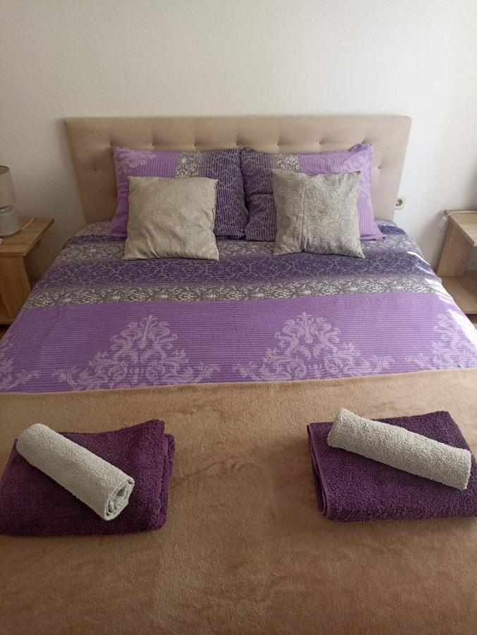 Sleep & Fly - Sarajevo Airport Apartment Exterior foto